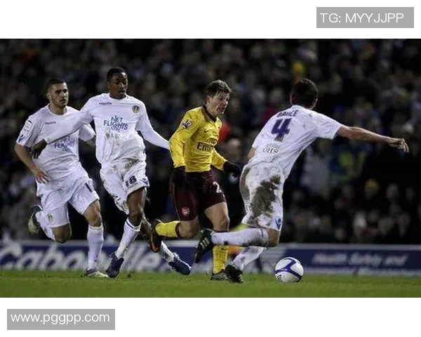 Fc达拉斯与白帽的激烈对决揭示足球战术与团队合作的重要性